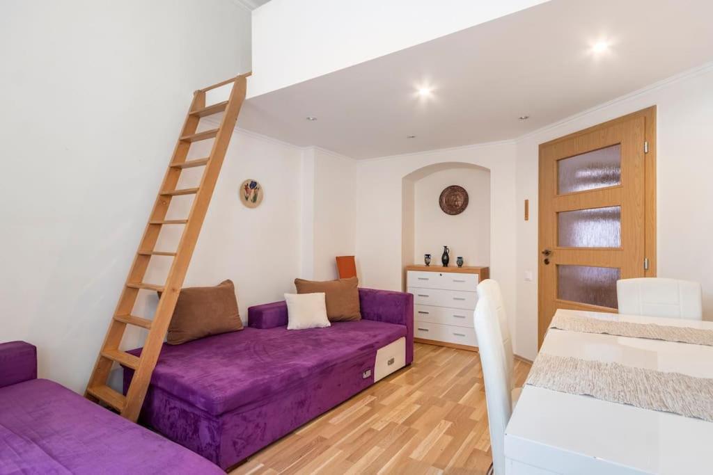 Apartment On Masaryka 39 Karlovy Vary Ngoại thất bức ảnh